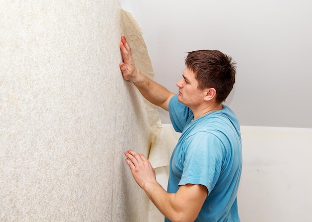 Wallpaper Installation services dubai